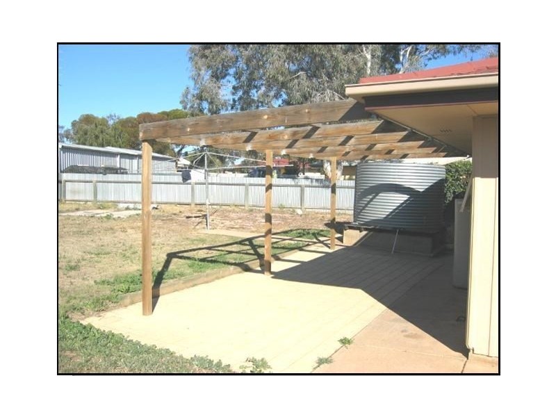 7 Smith Drive, Waikerie SA 5330