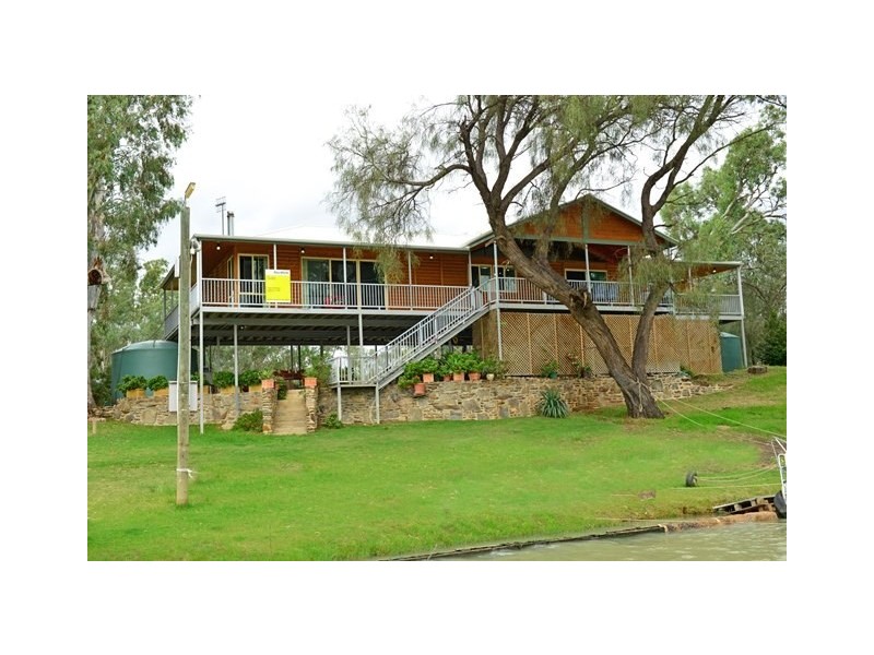 Lot 42 Dock Street, Morgan SA 5320