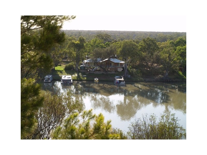 Lot 42 Dock Street, Morgan SA 5320