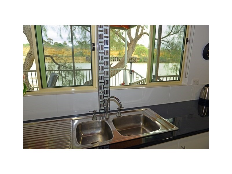 Lot 42 Dock Street, Morgan SA 5320