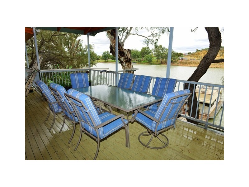 Lot 42 Dock Street, Morgan SA 5320