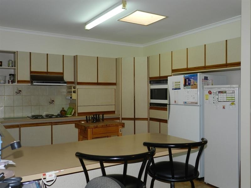 10 Kaesler Street, Loxton SA 5333