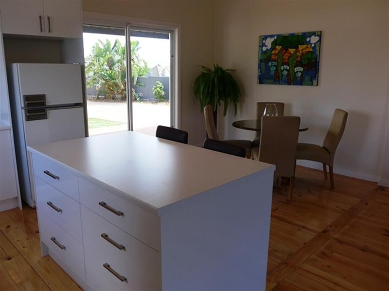 16 Macgillivray Street, Barmera SA 5345