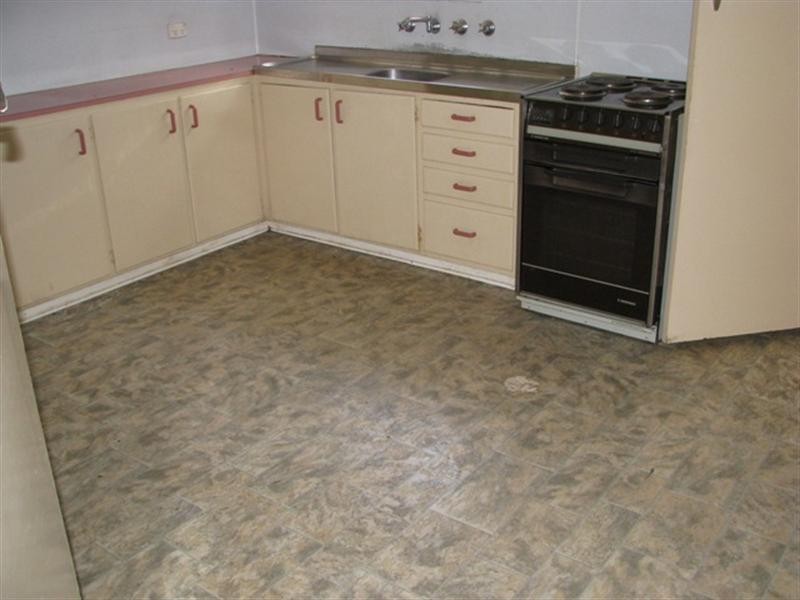 31 McCutcheon Street, Waikerie SA 5330