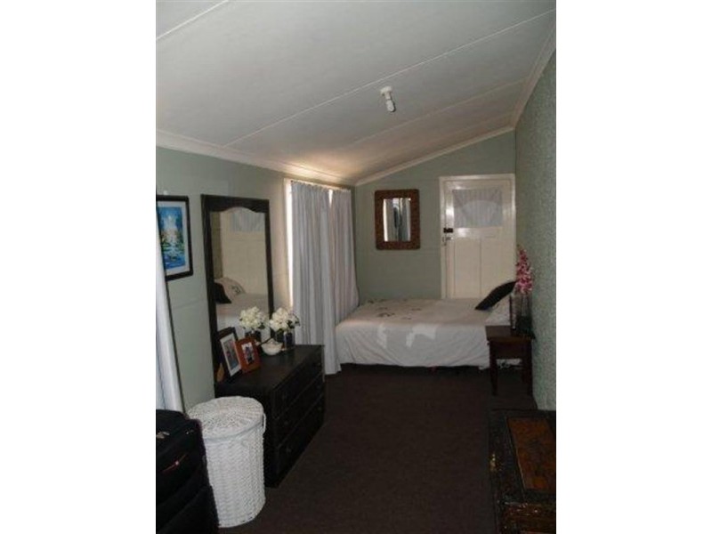 6 Pflaum Terrace, Waikerie SA 5330