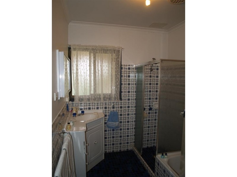 8 Marschall Street, Waikerie SA 5330