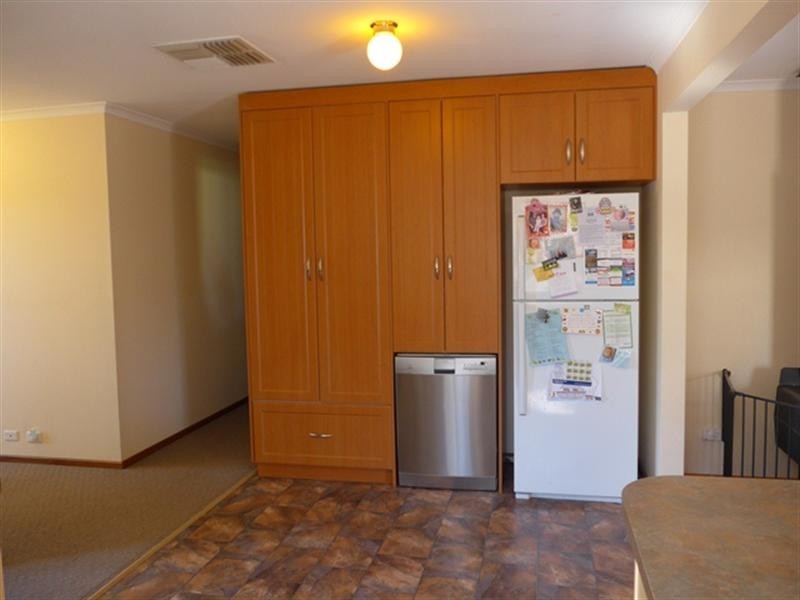 6 Timor Street, Loxton SA 5333