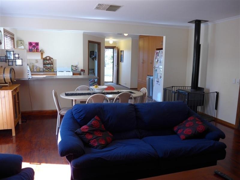 6 Timor Street, Loxton SA 5333