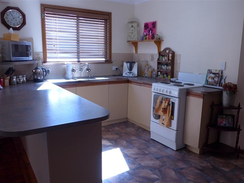 6 Timor Street, Loxton SA 5333