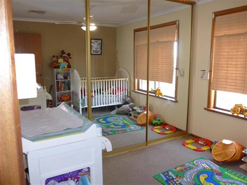 6 Timor Street, Loxton SA 5333