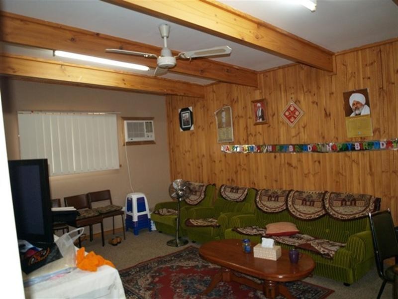 2 Burns Street, Waikerie SA 5330