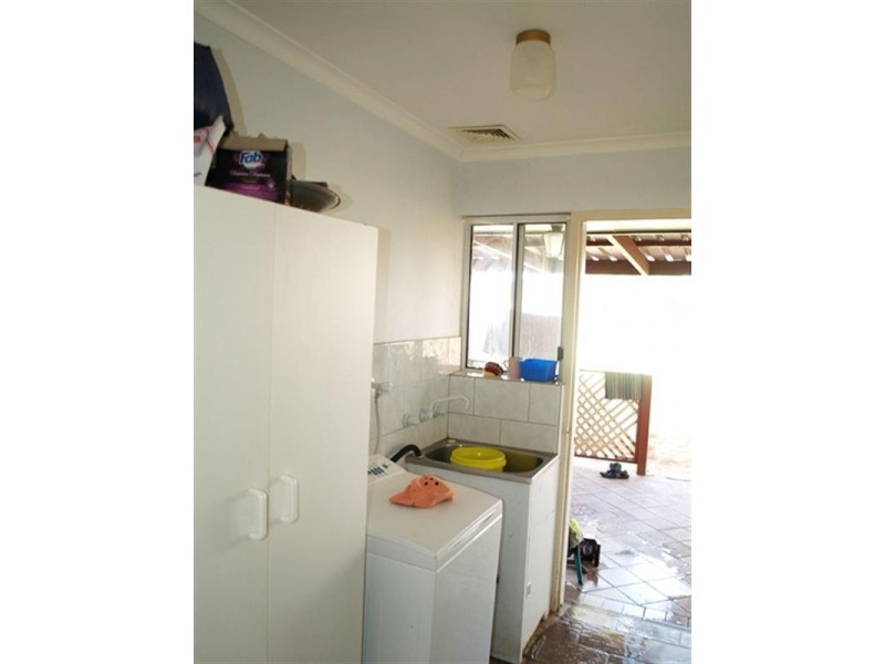 2 Burns Street, Waikerie SA 5330