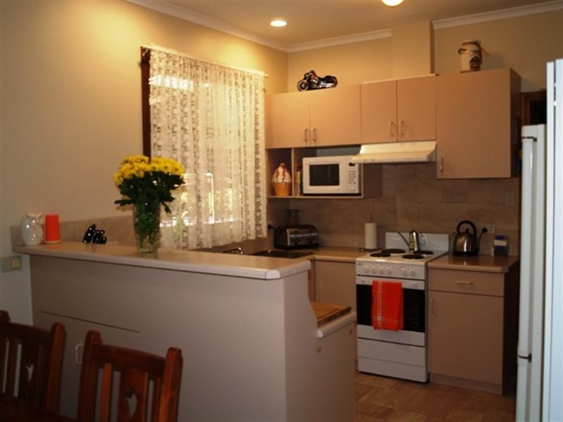 4 Matthews Street, Waikerie SA 5330