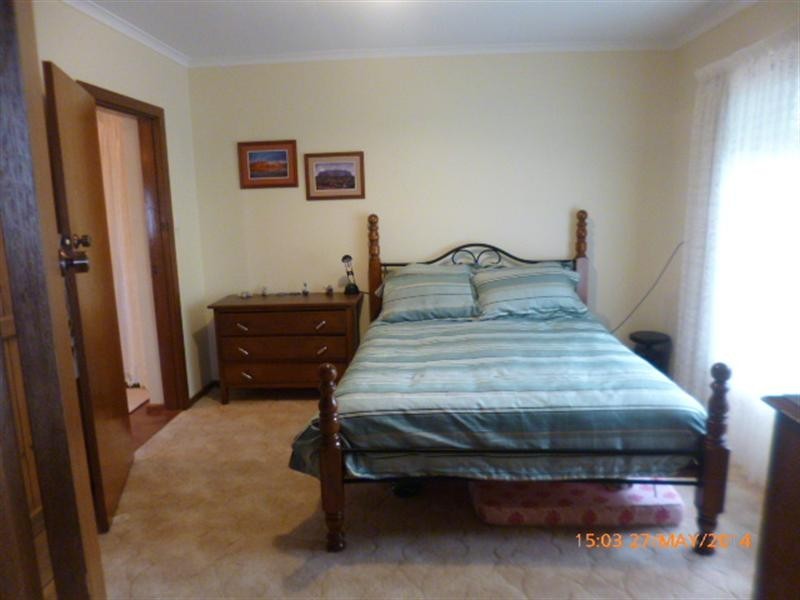 14 Laffer Street, Loxton SA 5333