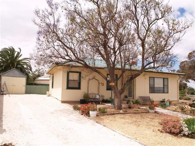 21 Cates Avenue, Waikerie SA 5330