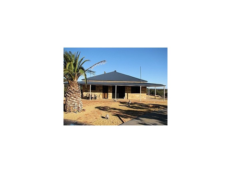 32 Davis Road, Winkie SA 5343