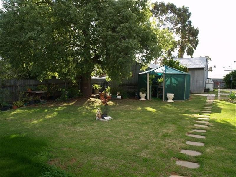 38 Dickerson Street, Barmera SA 5345