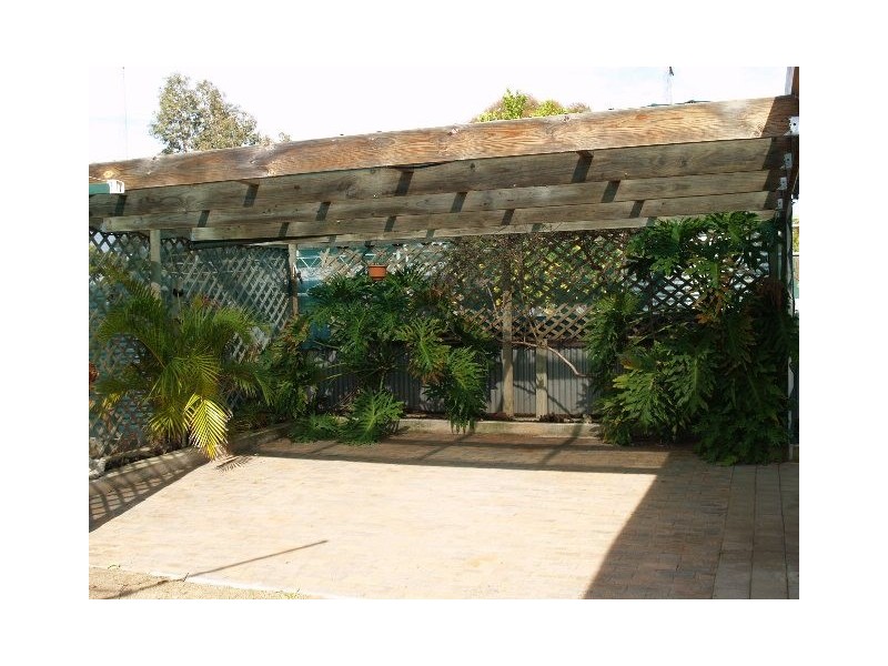 5 Strangman Road, Waikerie SA 5330