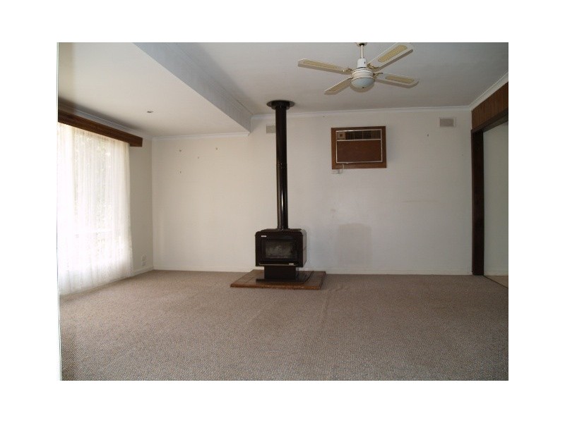 5 Strangman Road, Waikerie SA 5330