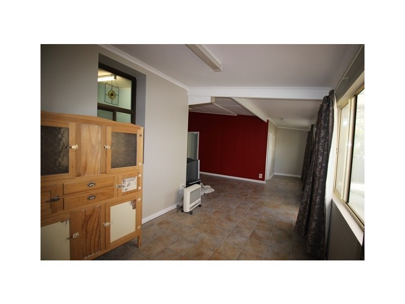 10 Henderson Street, Waikerie SA 5330