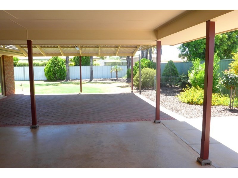 9 Rosenthal Drive, Berri SA 5343