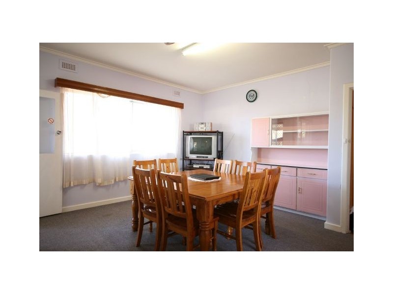 17-19 Alamein Avenue, Loxton North SA 5333