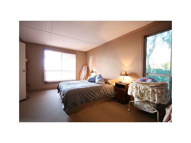 17-19 Alamein Avenue, Loxton North SA 5333