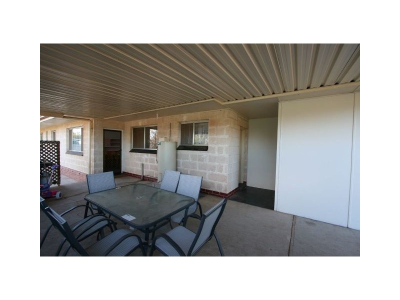 17-19 Alamein Avenue, Loxton North SA 5333