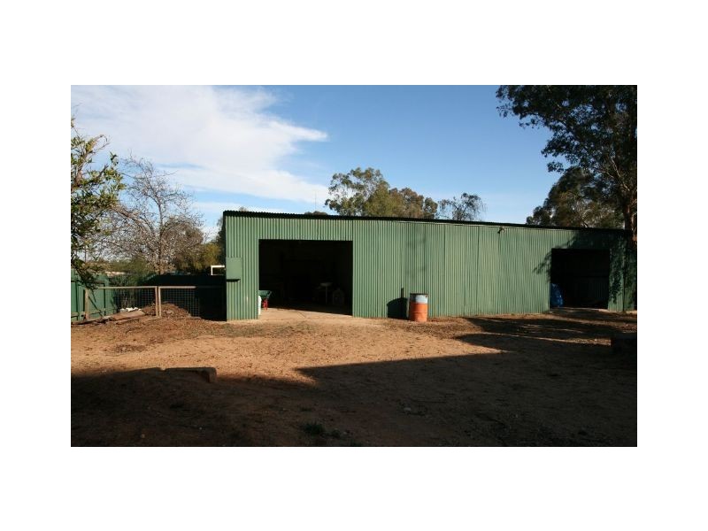 17-19 Alamein Avenue, Loxton North SA 5333