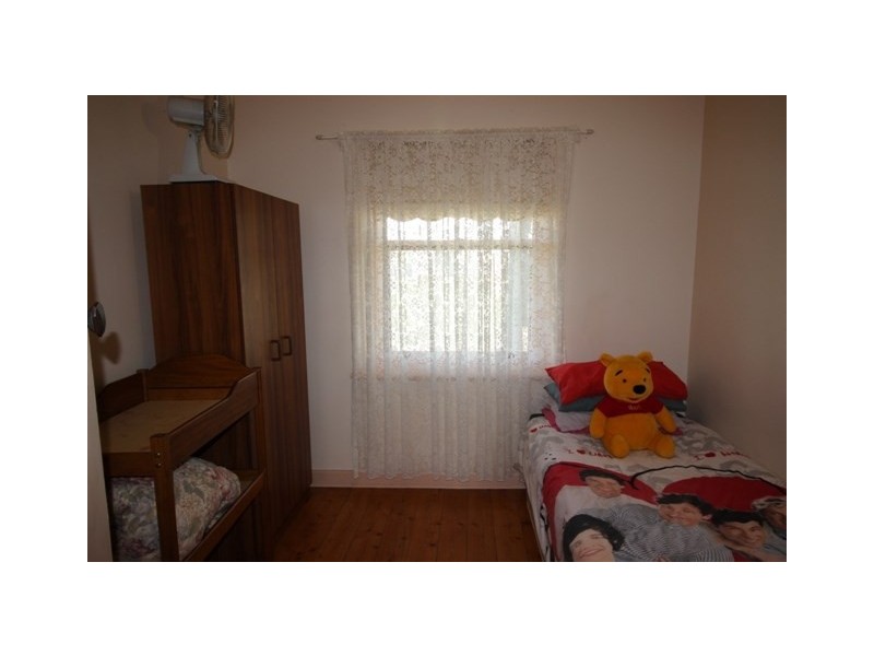 35 Hawkes Hill Road, Waikerie SA 5330