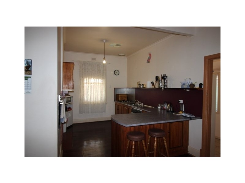 35 Hawkes Hill Road, Waikerie SA 5330