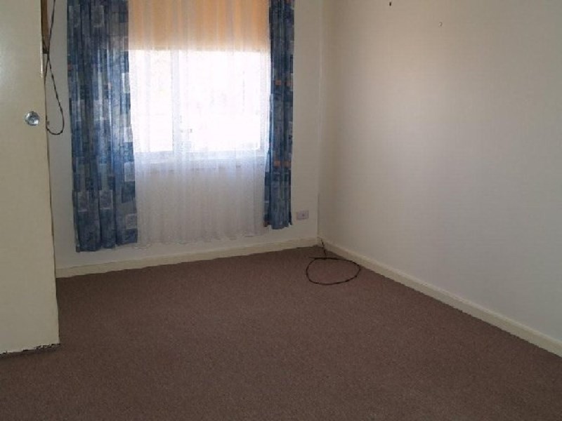 11 Civic Avenue, Waikerie SA 5330