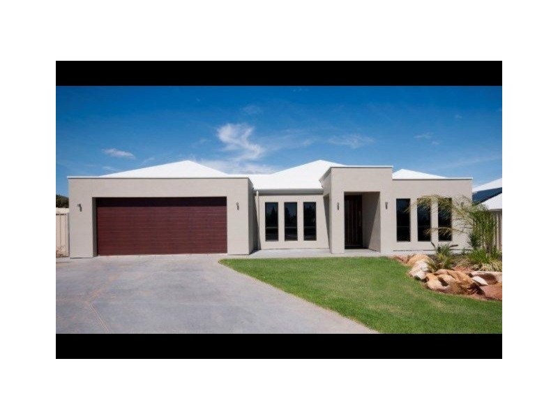 10 Pike Street, Paringa SA 5340