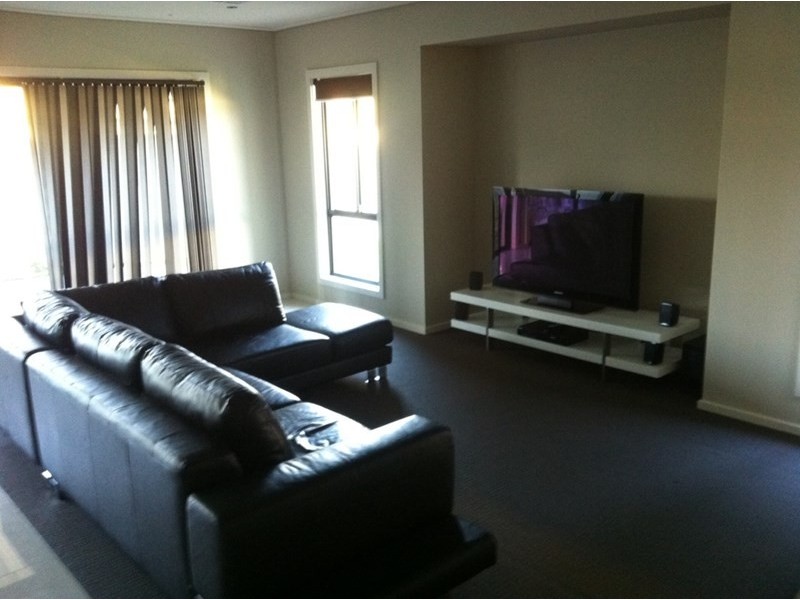 10 Pike Street, Paringa SA 5340