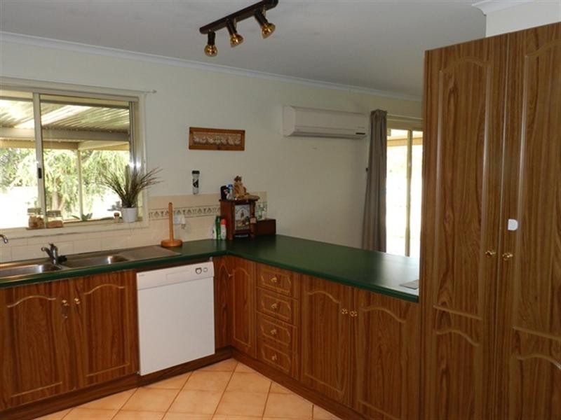 52 Bottom Road, Glossop SA 5344