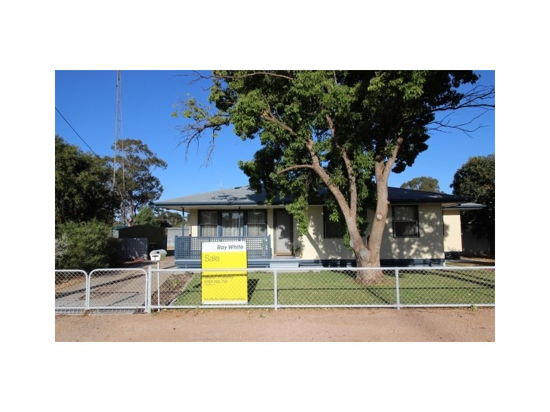 7 Barclay Street, Waikerie SA 5330