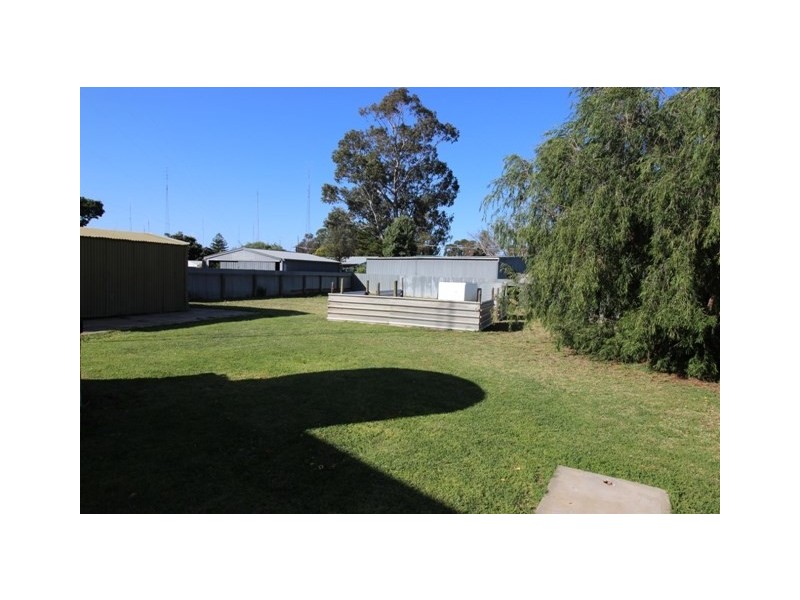 7 Barclay Street, Waikerie SA 5330