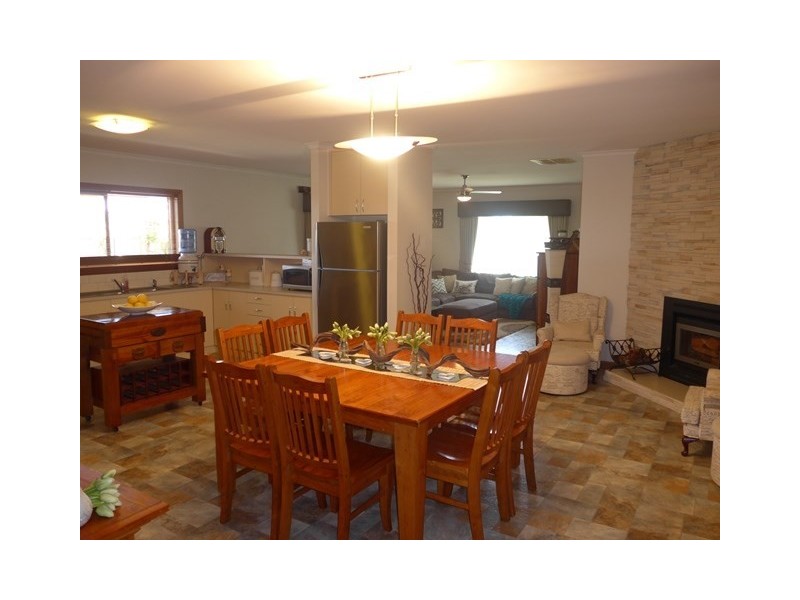 233 McKenzie Road, Barmera SA 5345