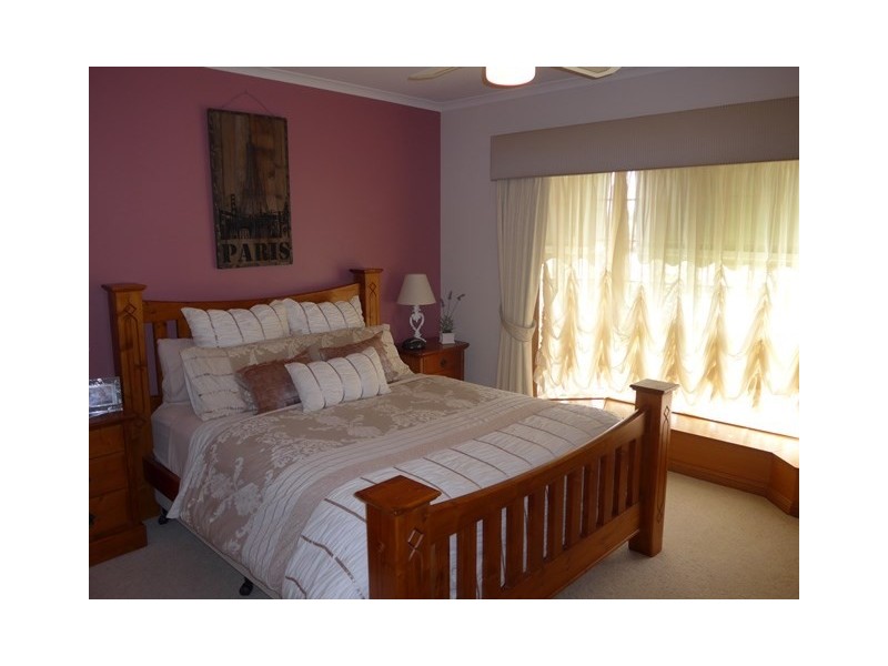 233 McKenzie Road, Barmera SA 5345