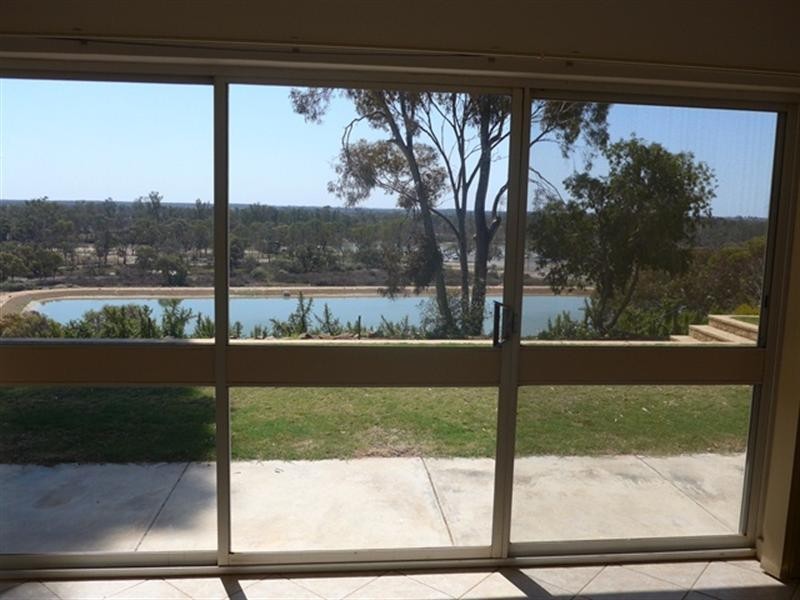 14 Hilltop Drive, Loxton SA 5333