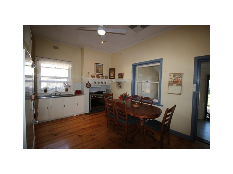 23 Jemison Street, Waikerie SA 5330