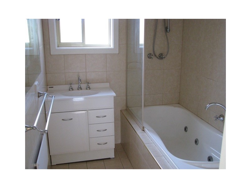 35 Farmer Street, Barmera SA 5345