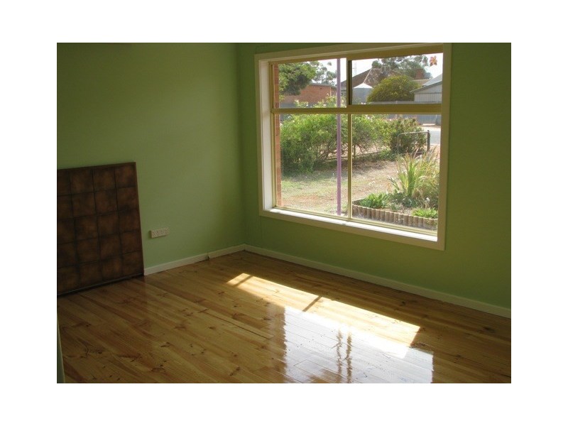 35 Farmer Street, Barmera SA 5345