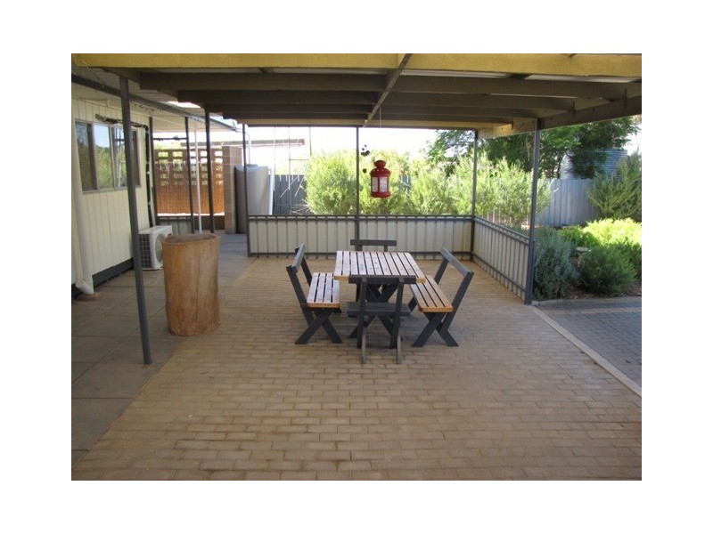26 Symonds, Pinnaroo SA 5304