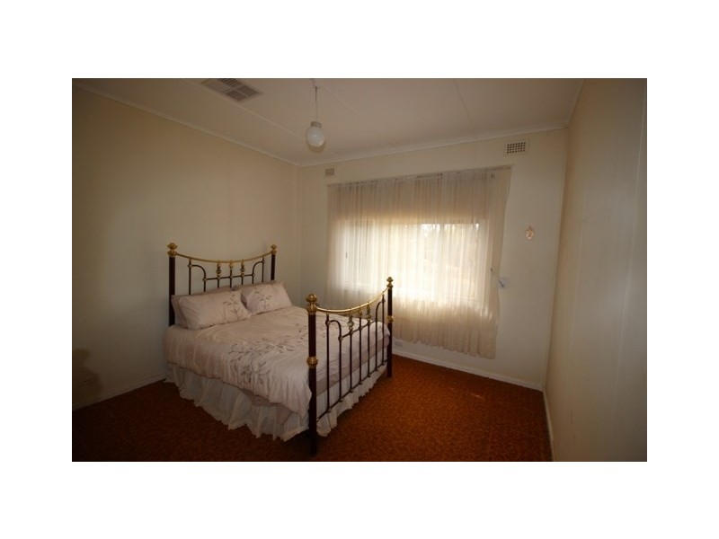 13 Marks Terrace, Waikerie SA 5330