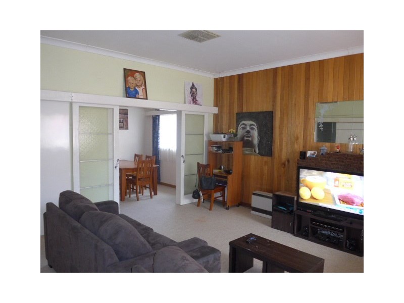 10 Clark Street, Berri SA 5343