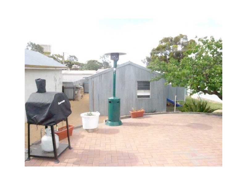 10 Clark Street, Berri SA 5343