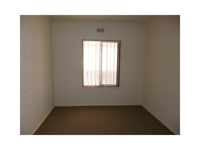 3 Andrew Street, Waikerie SA 5330