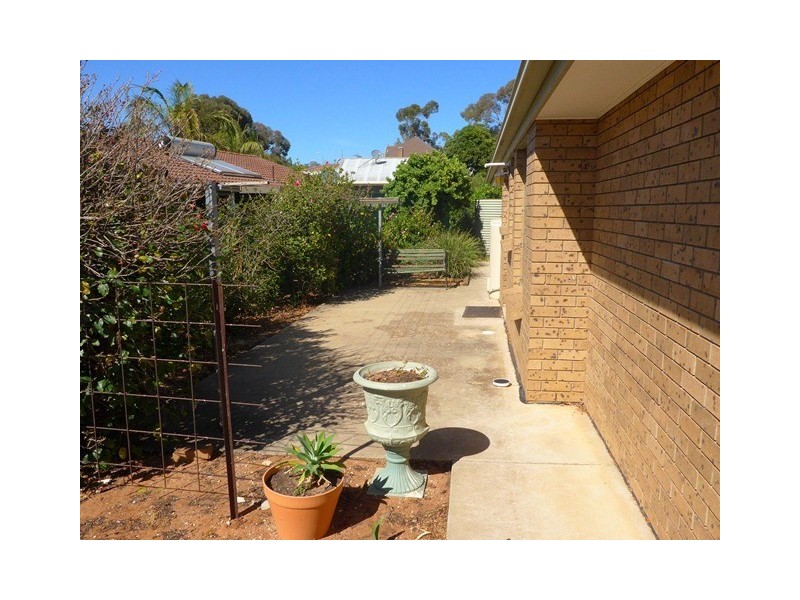 83 Derrick Street, Berri SA 5343