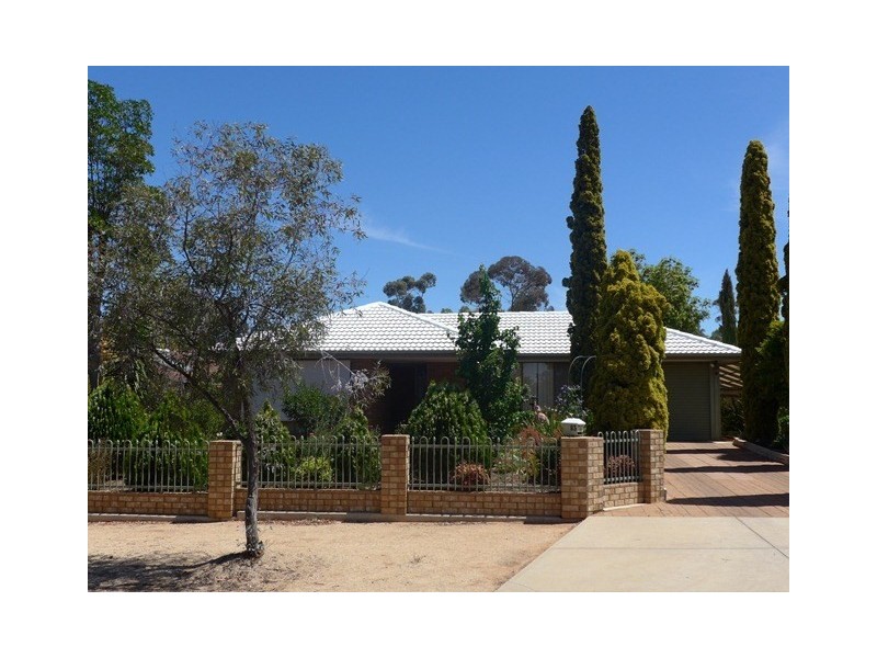 83 Derrick Street, Berri SA 5343